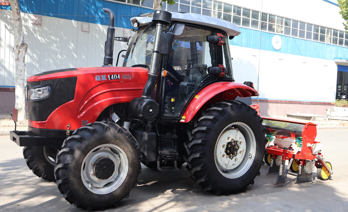 QLN 140hp Farm Tractor Equipment Will Transport to Kazakhstan